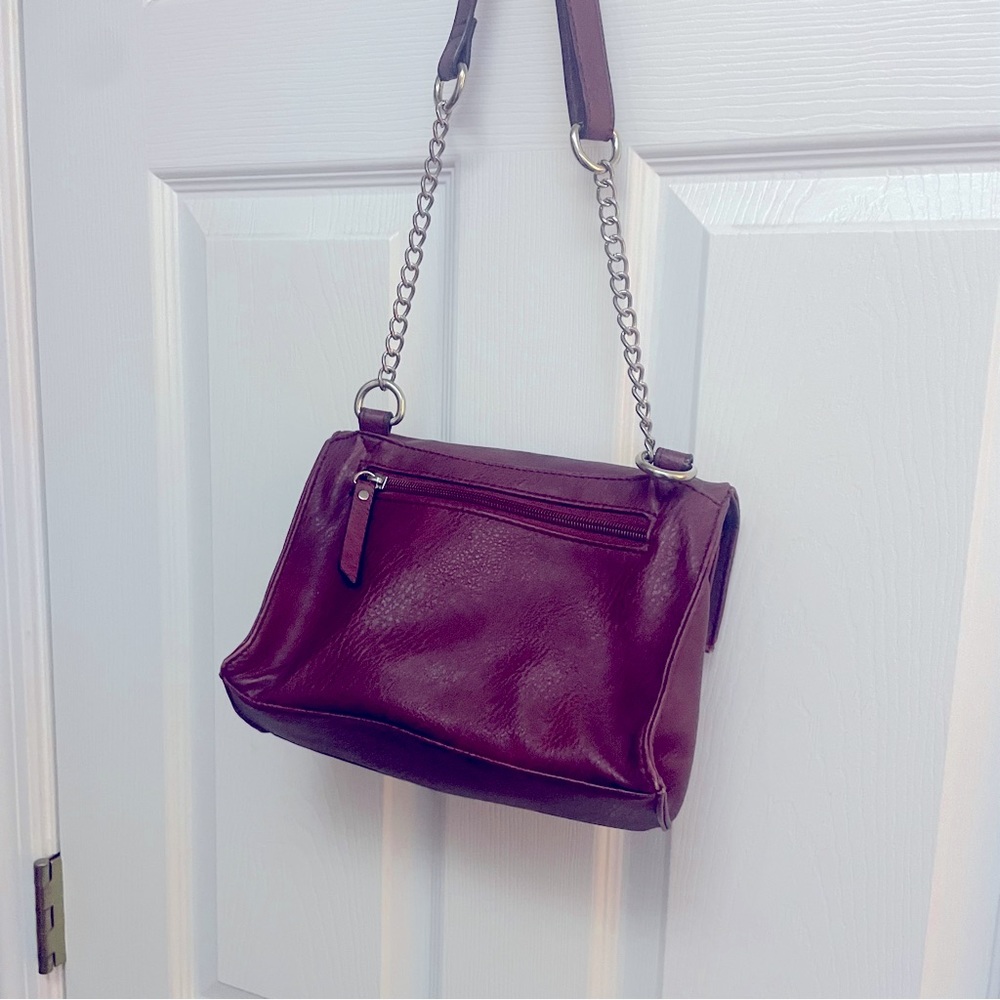 Kenzie studded Purse purple with many pockets, compartments, and stylish chain - Picture 11 of 13